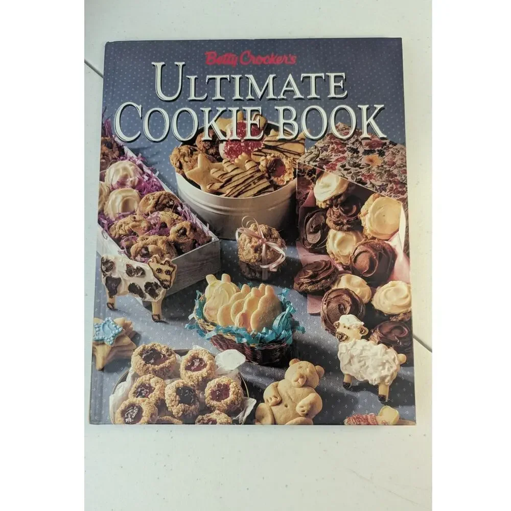Vintage Betty Crocker Ultimate Cookie Recipe book hardback baking cookbook
